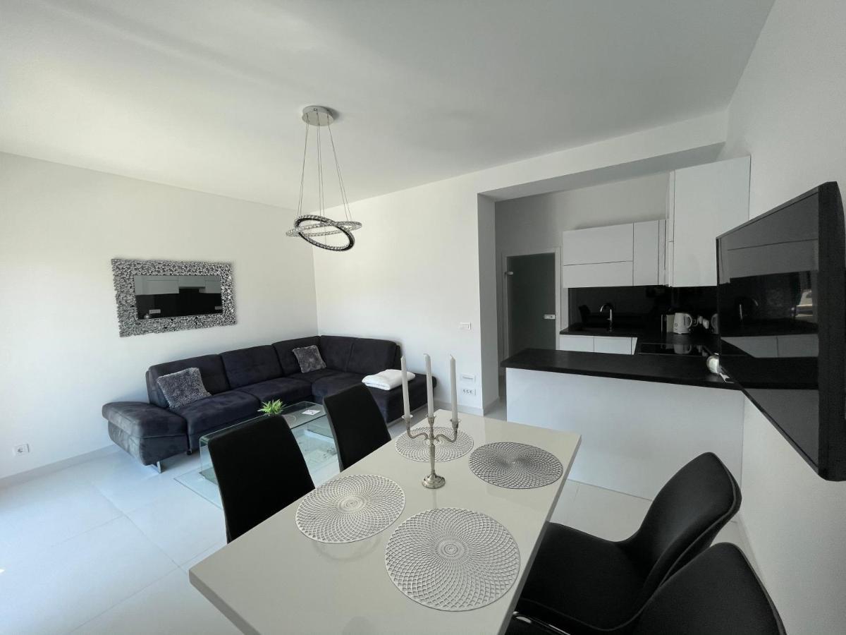 Sky Garden Trogir Apartment ภายนอก รูปภาพ